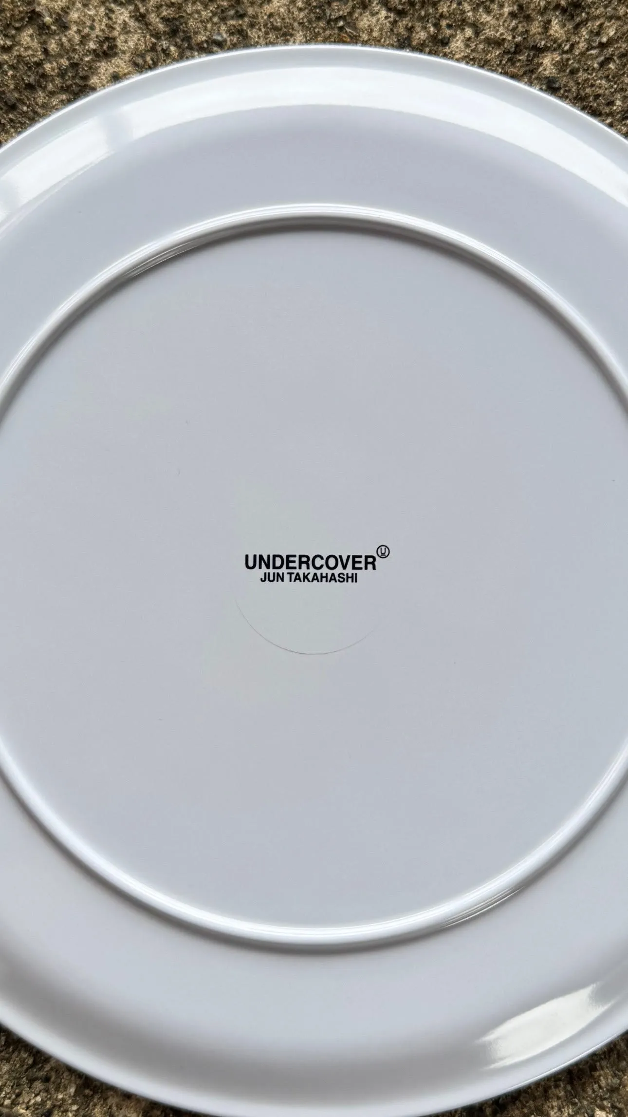 UNDERCOVER Jun Takahashi "Green Hand / Rose" Ceramic Plate