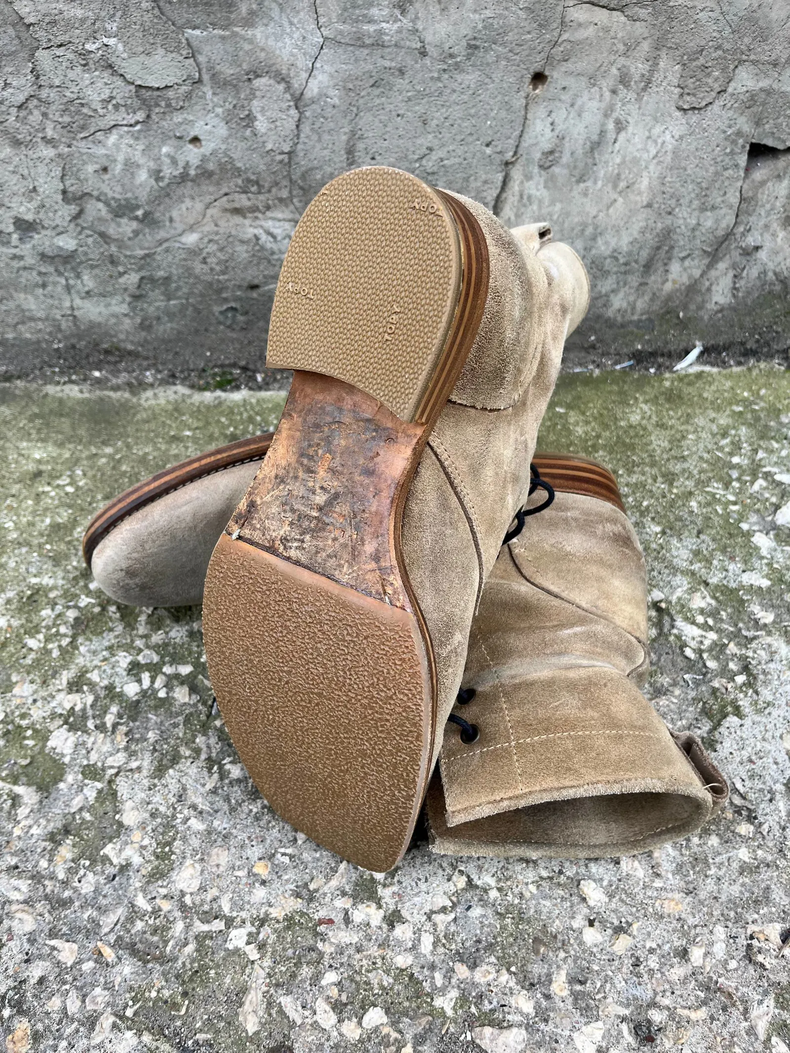 Buttero Italian beige suede boots