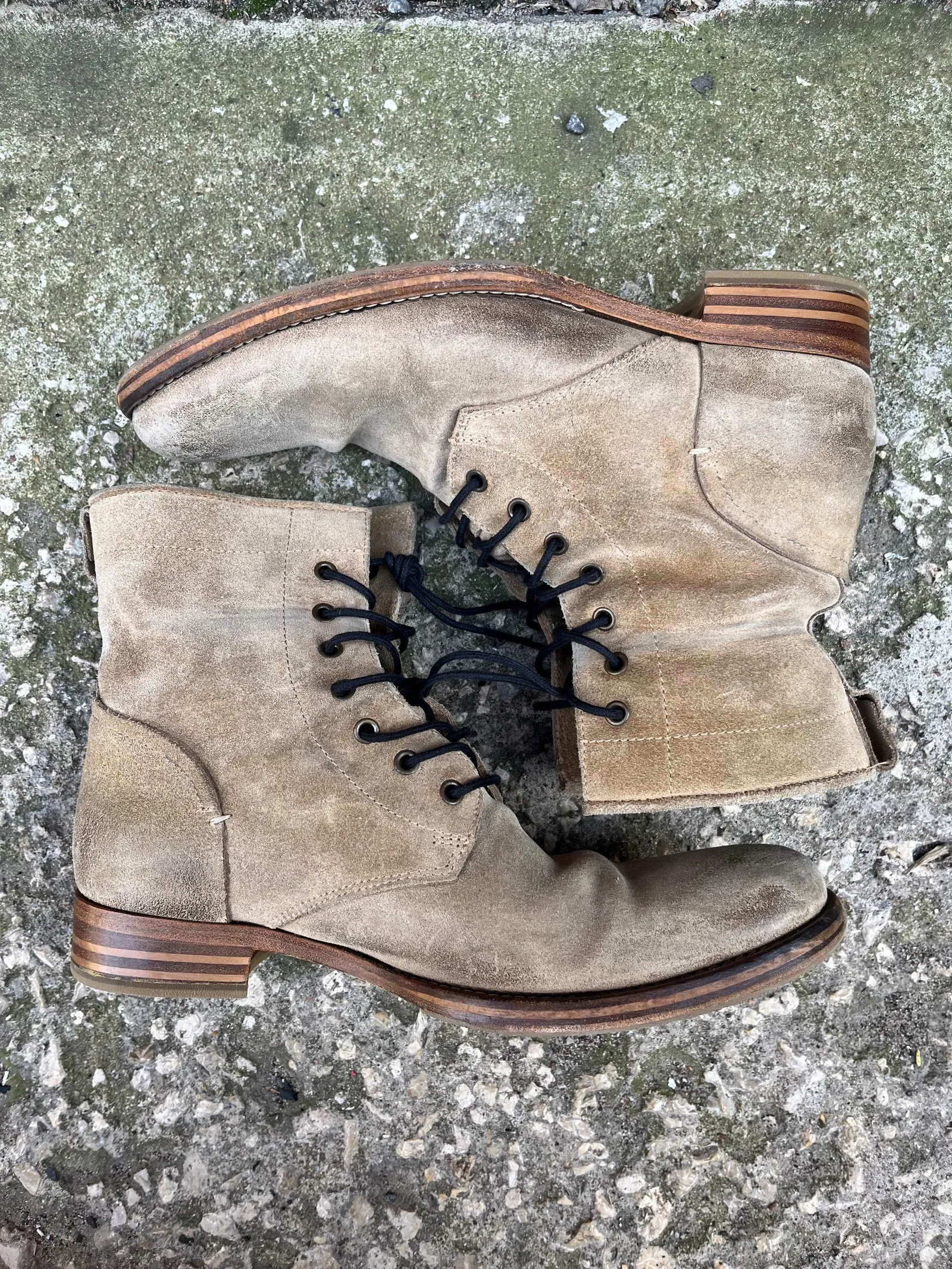 Buttero Italian beige suede boots
