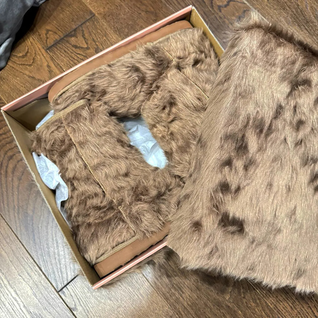 Bravest Studios Brown Bear Claw Boots NEW