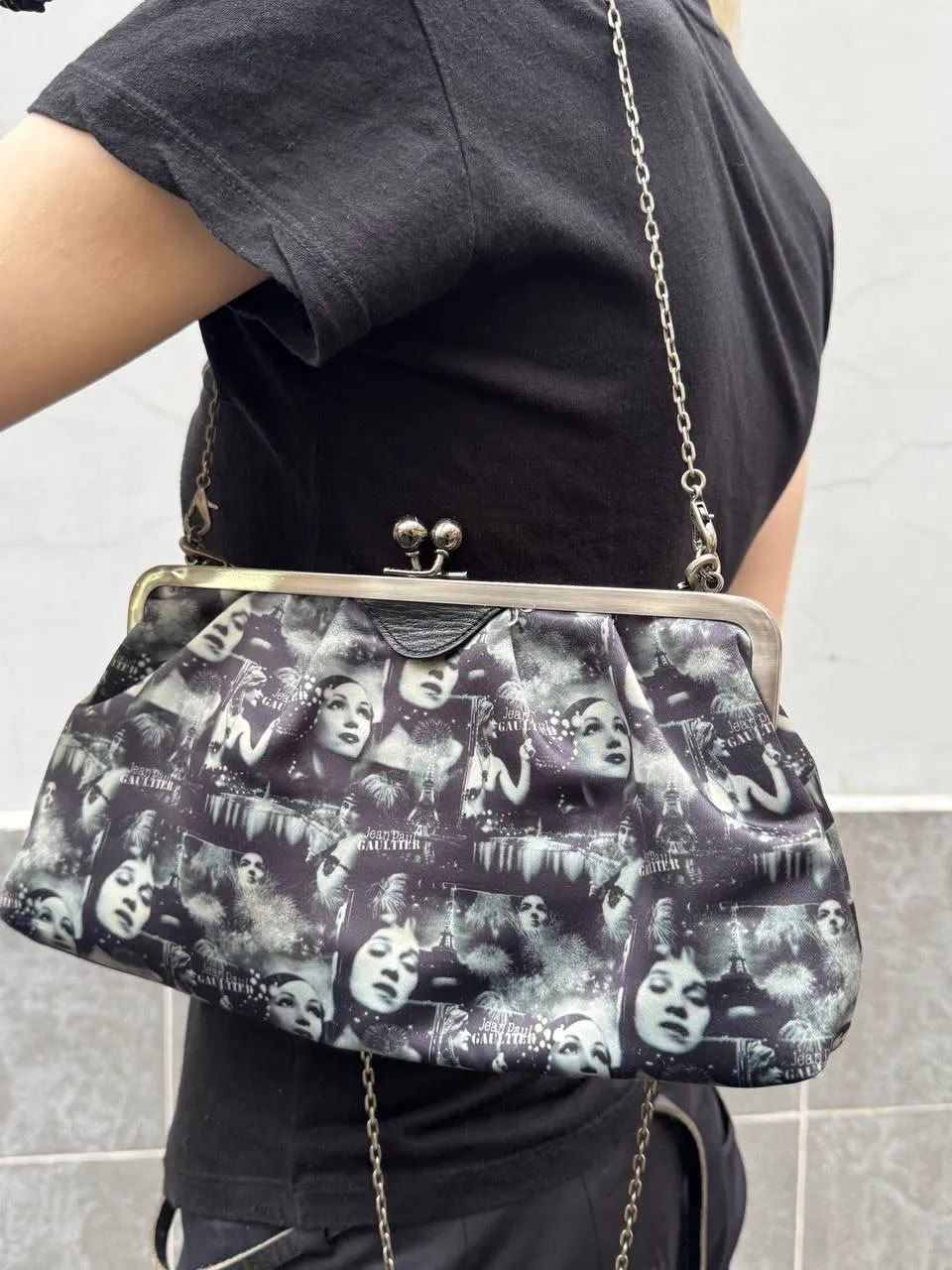 Jean Paul Gaultier Vintage «Faces & Fireworks» Kiss-Lock Chain Bag 1990